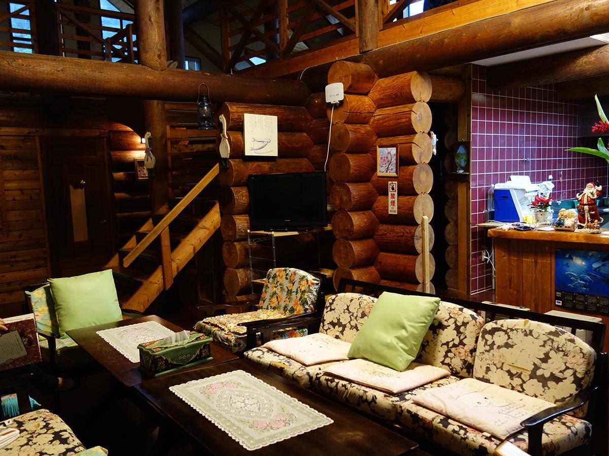 Log Pension Izumigamori Motobu Exteriér fotografie
