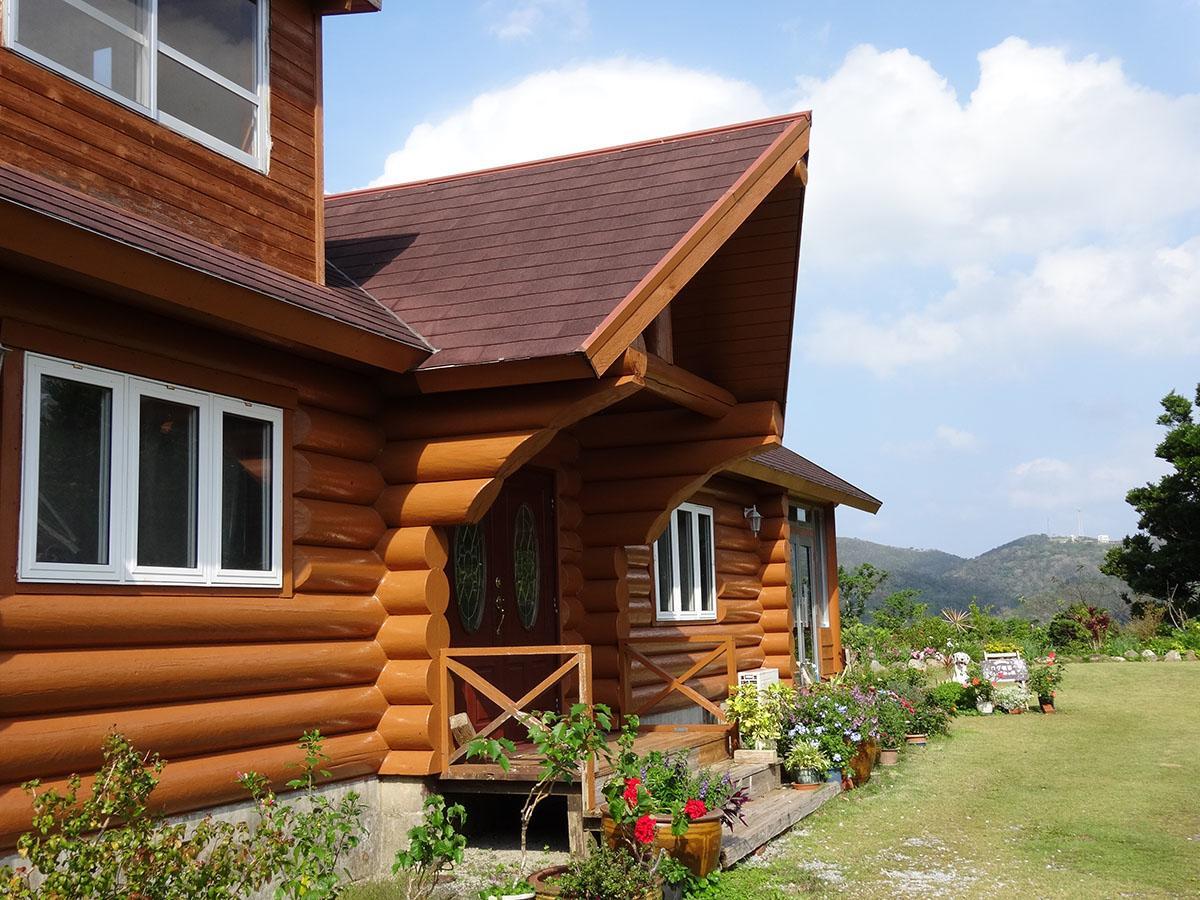 Log Pension Izumigamori Motobu Exteriér fotografie